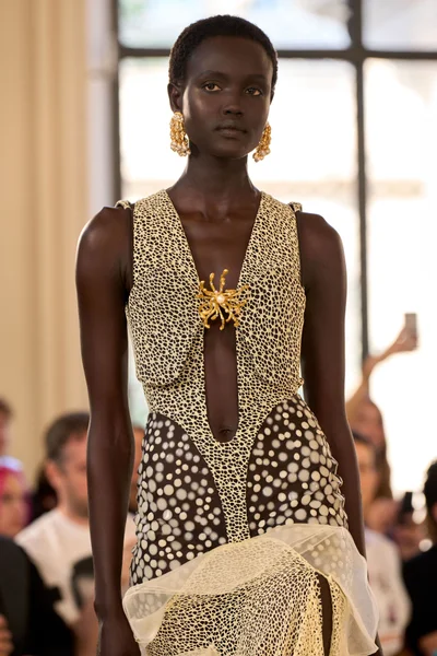 Look 89